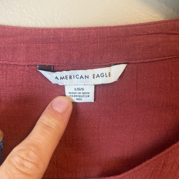 American Eagle Cropped Tie Button Up Blouse - Picture 7 of 10